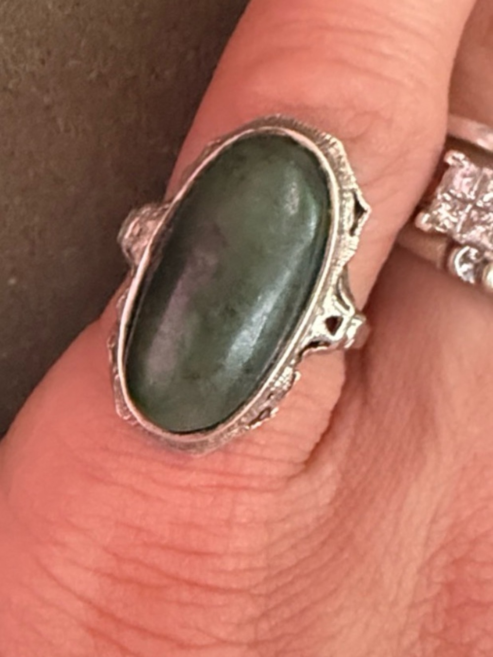 Antique Nephrite Jade Sterling Silver ring 1960s
Sz 6 - 6 1/2 will update